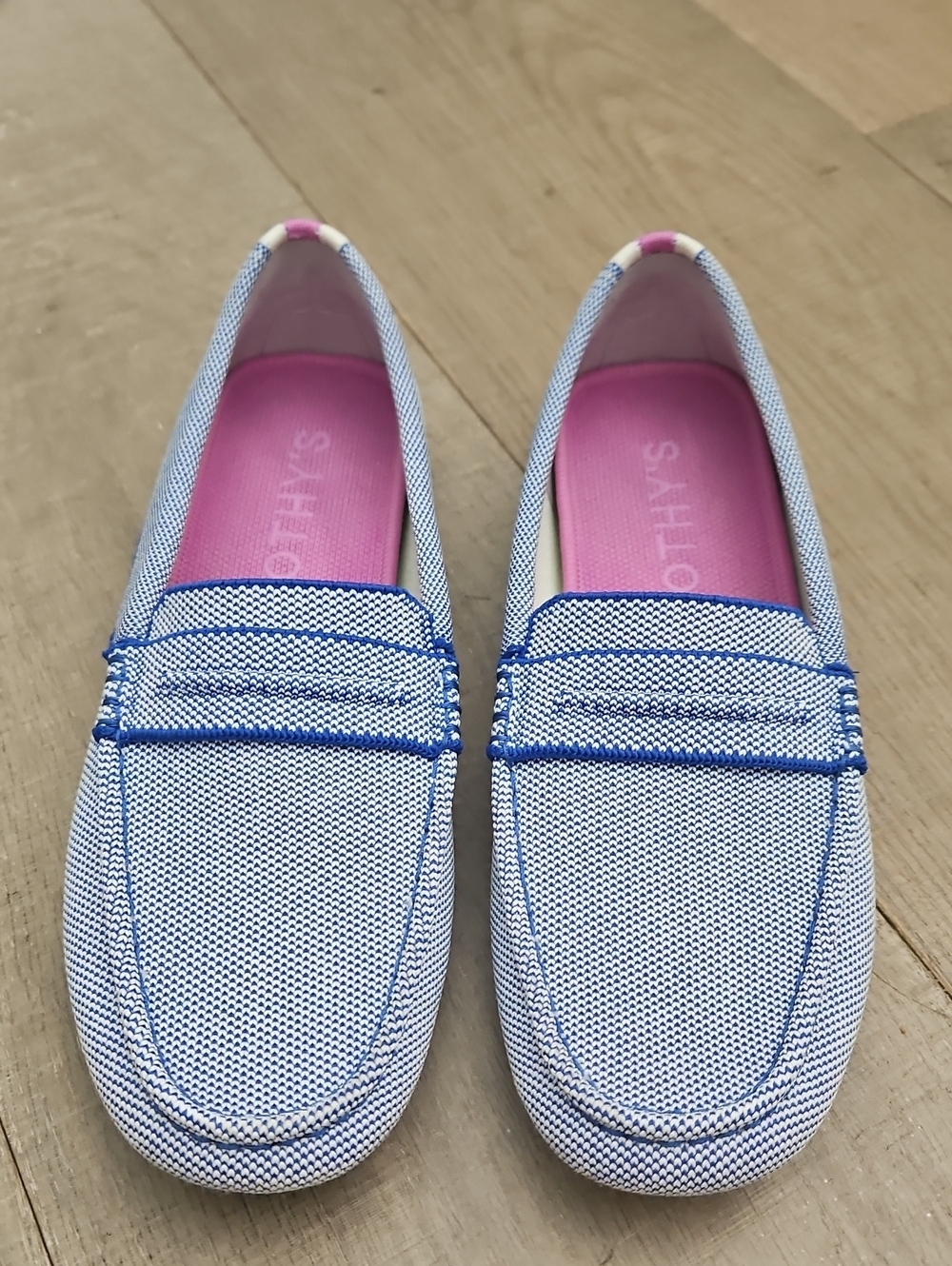 VGUC Rothys Original Blue Drivers Store Exclusive edition 9.5
